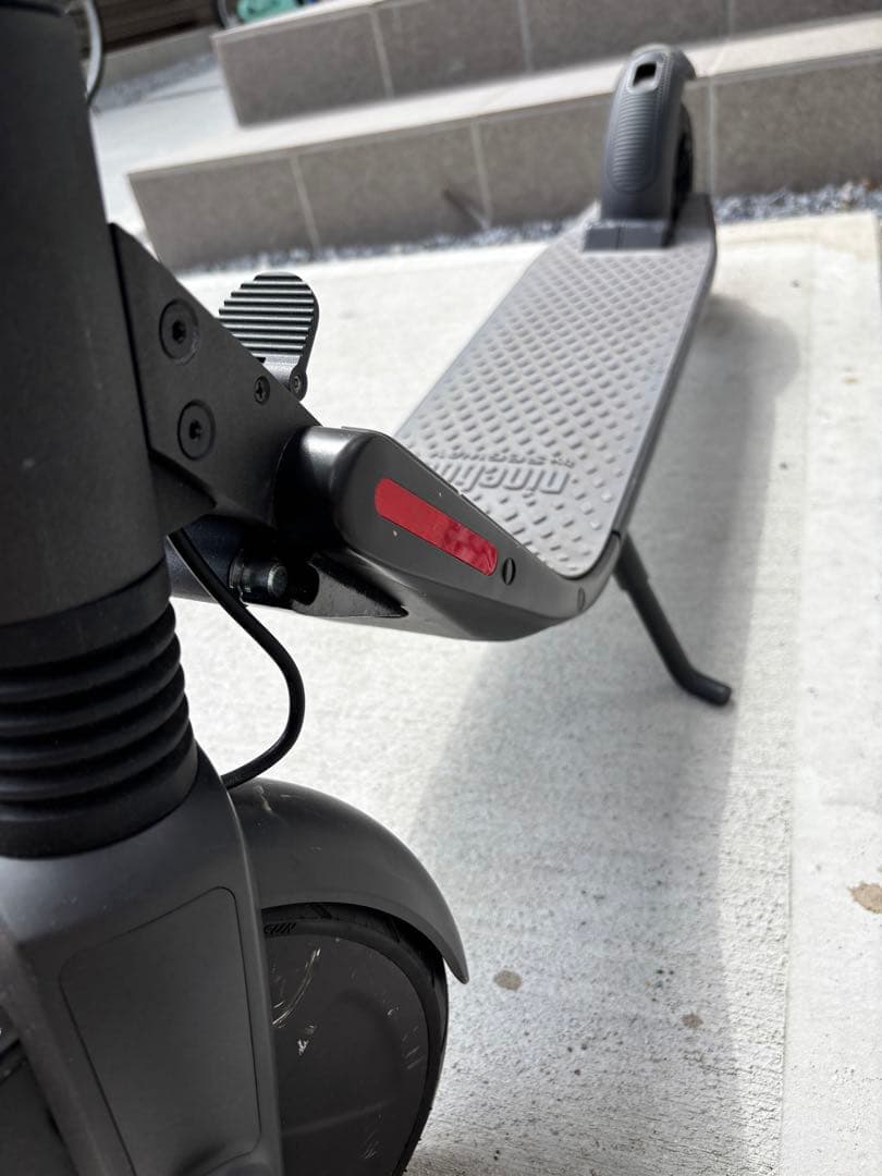 スケートボード ninebot by SEGWAY ES2