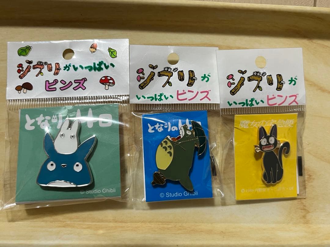 ジブリがいっぱいピンズ - メルカリ