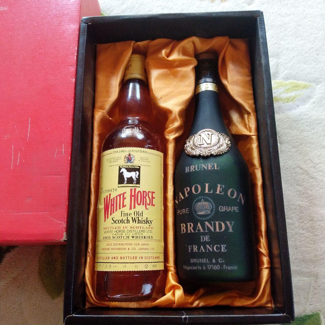 ナポレオンブランデーとホワイトホースウイスキー専門商社の百貨店仕様