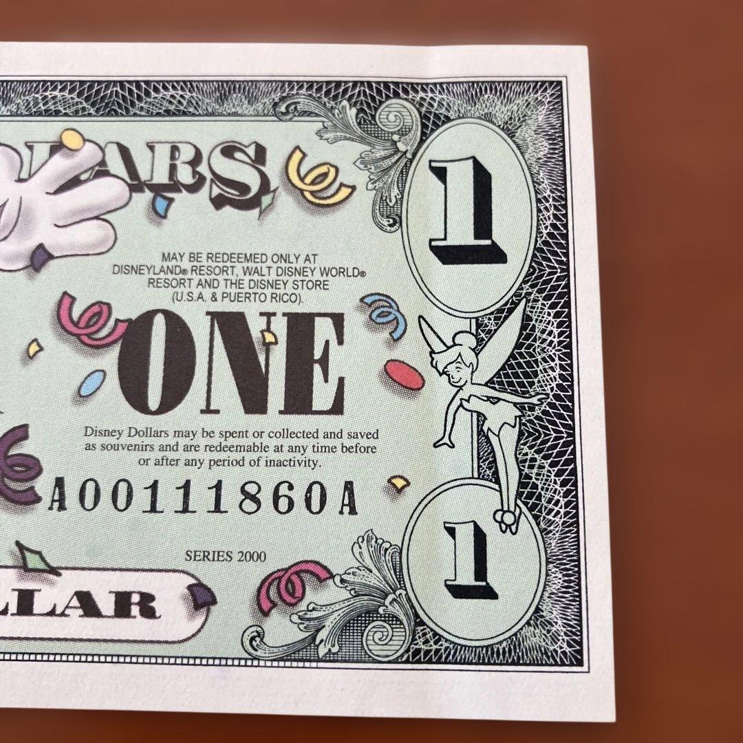 Disney Dollar 1ドルと5ドル - メルカリ