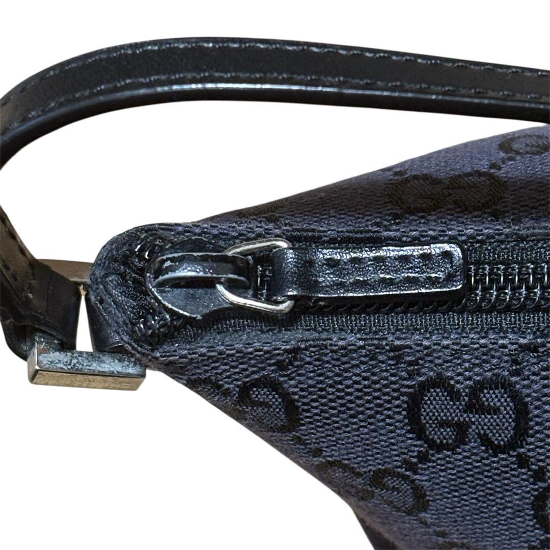 ハンドバッグ美品 GUCCI グッチGGキャンバス アクセサリーポーチ 2123