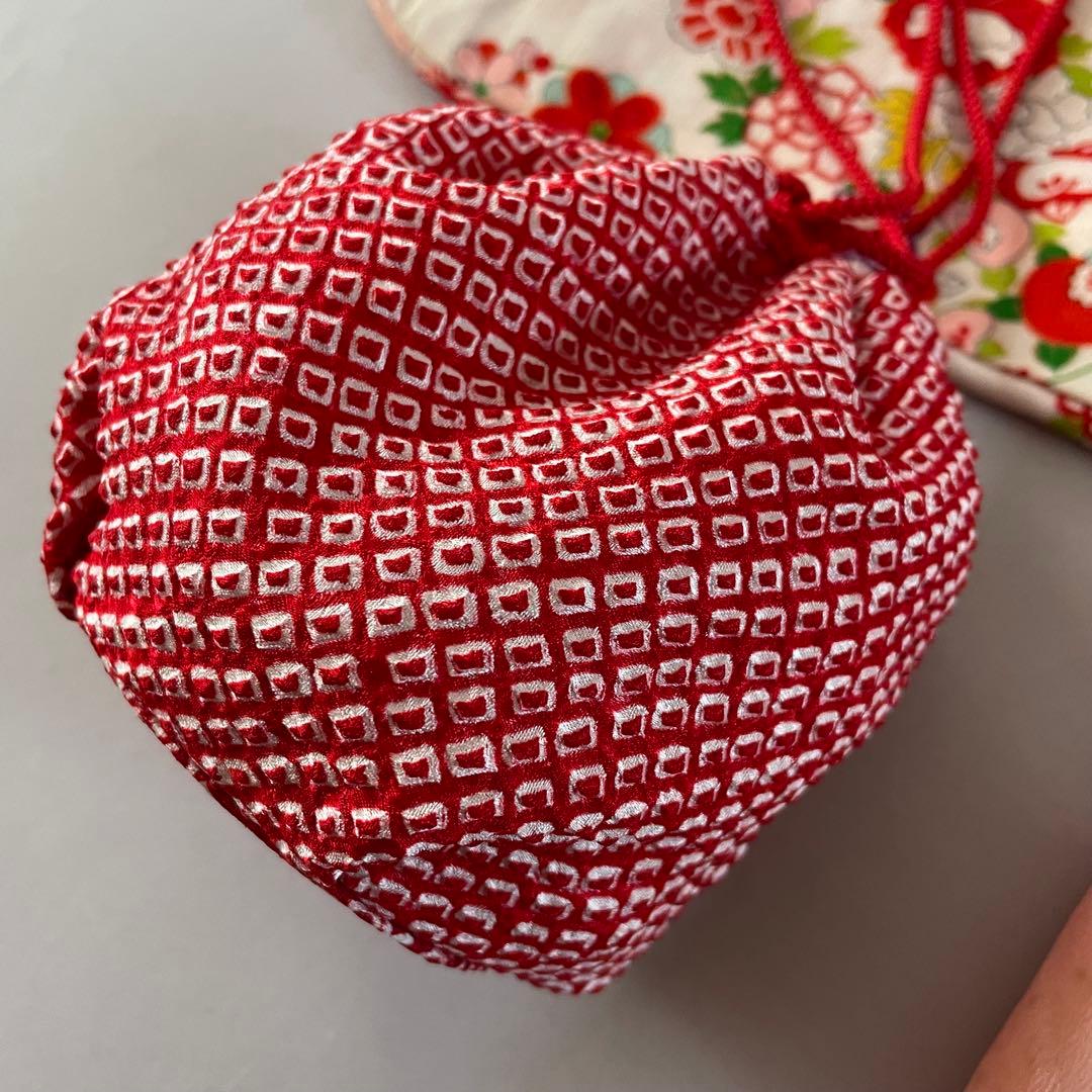 七五三　３歳　女の子　正絹　アンティークお着物　セット　正絹白地の被布コーデ