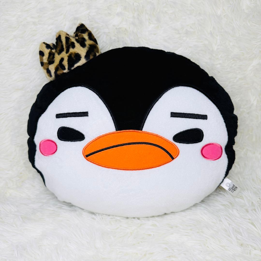 2PM ジュノ 皇帝ペンペン クッション ぬいぐるみ 美品 希少 - メルカリ