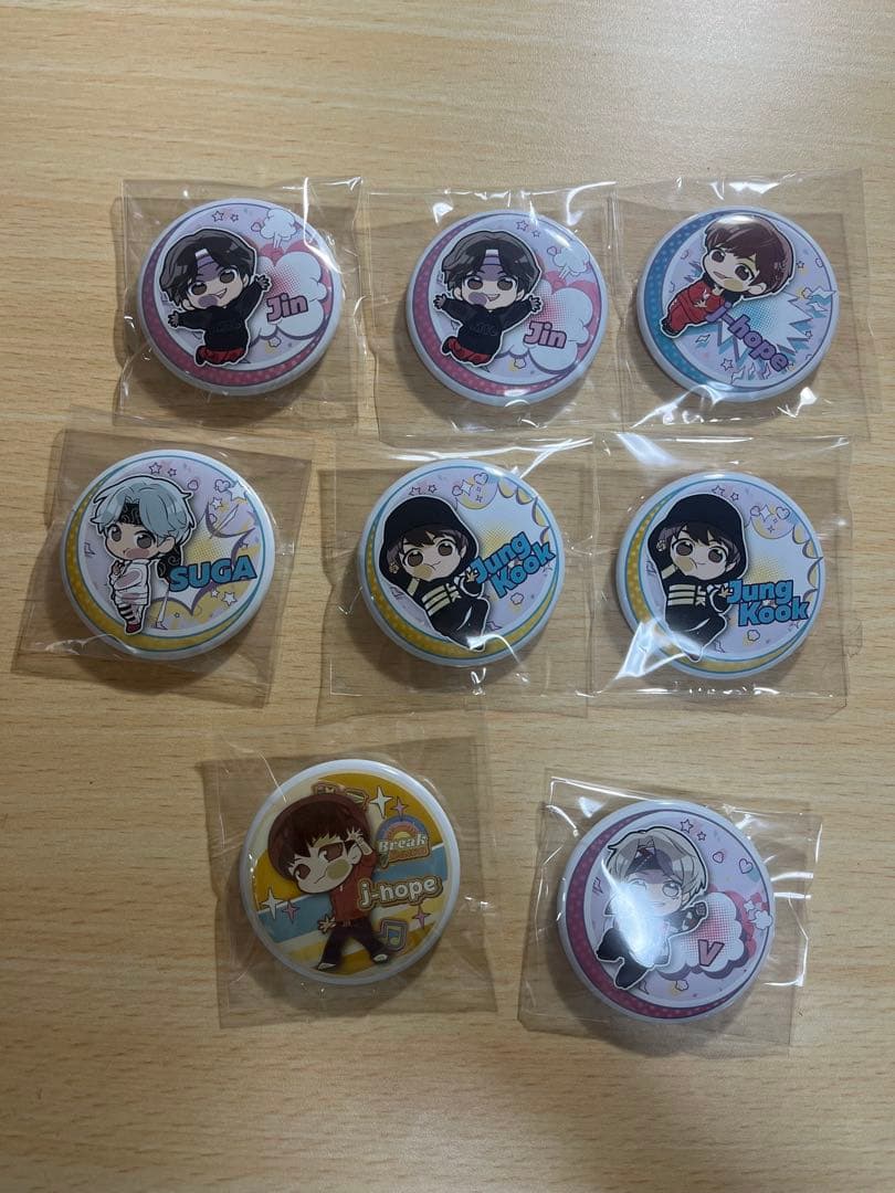 BTS V キムテヒョン テテ トレカ 缶バッチ TATA ジョングク - メルカリ