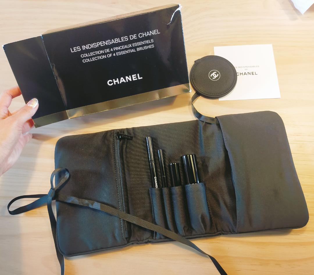INDISPENSABLES DE CHANEL 2017メイクブラシセット
