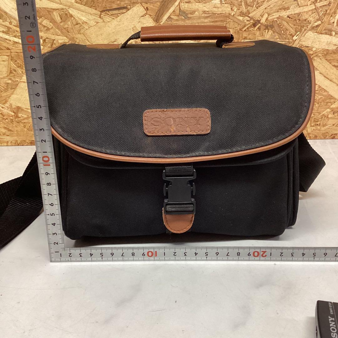 SONY DCR-TRV5 ビデオカメラ本体　ハンディカメラ　収納バック（H36