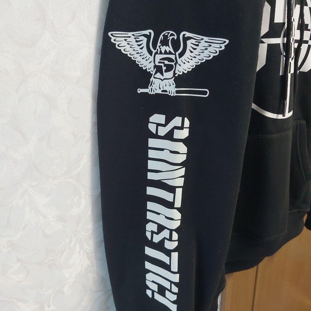 値下げしました】SANTASTIC!✖BTSの初期公式コラボパーカー - メルカリ