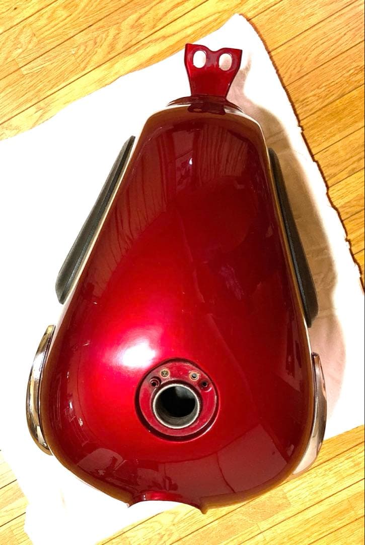 kawasaki W650のタンクにW1デザインをペイント🏍 | 太田、桐生、佐野の