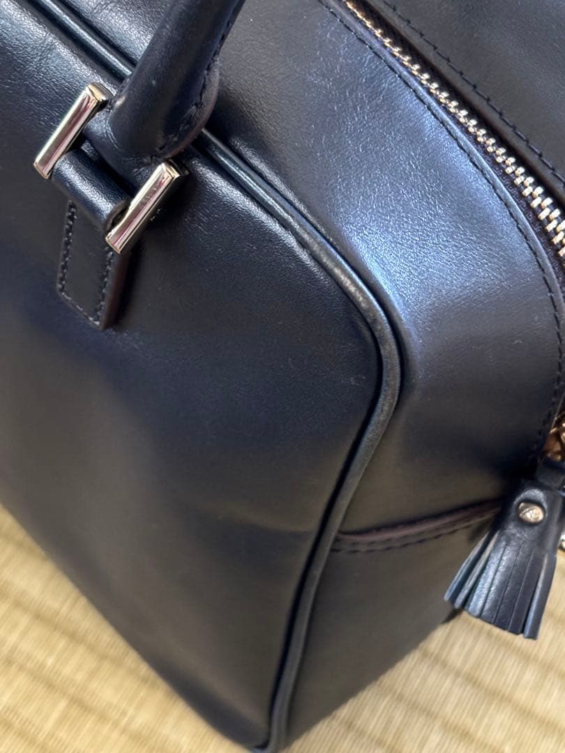 アニヤハインドマーチ　カーカー　ショルダーバッグ