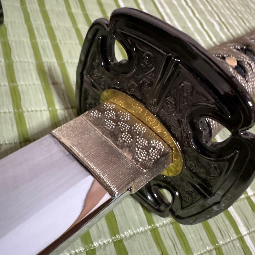 模造刀　刀　剣　ソード　工芸品　武具　武器　侍　赤　太刀