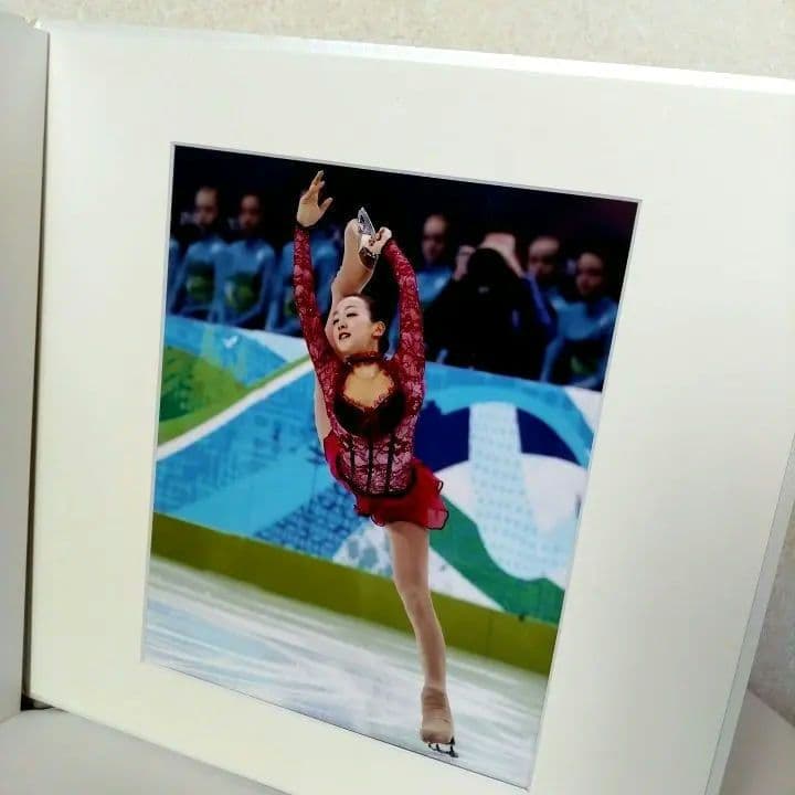 希少品】 冬季オリンピック バンクーバー五輪2010 浅田真央 サイン