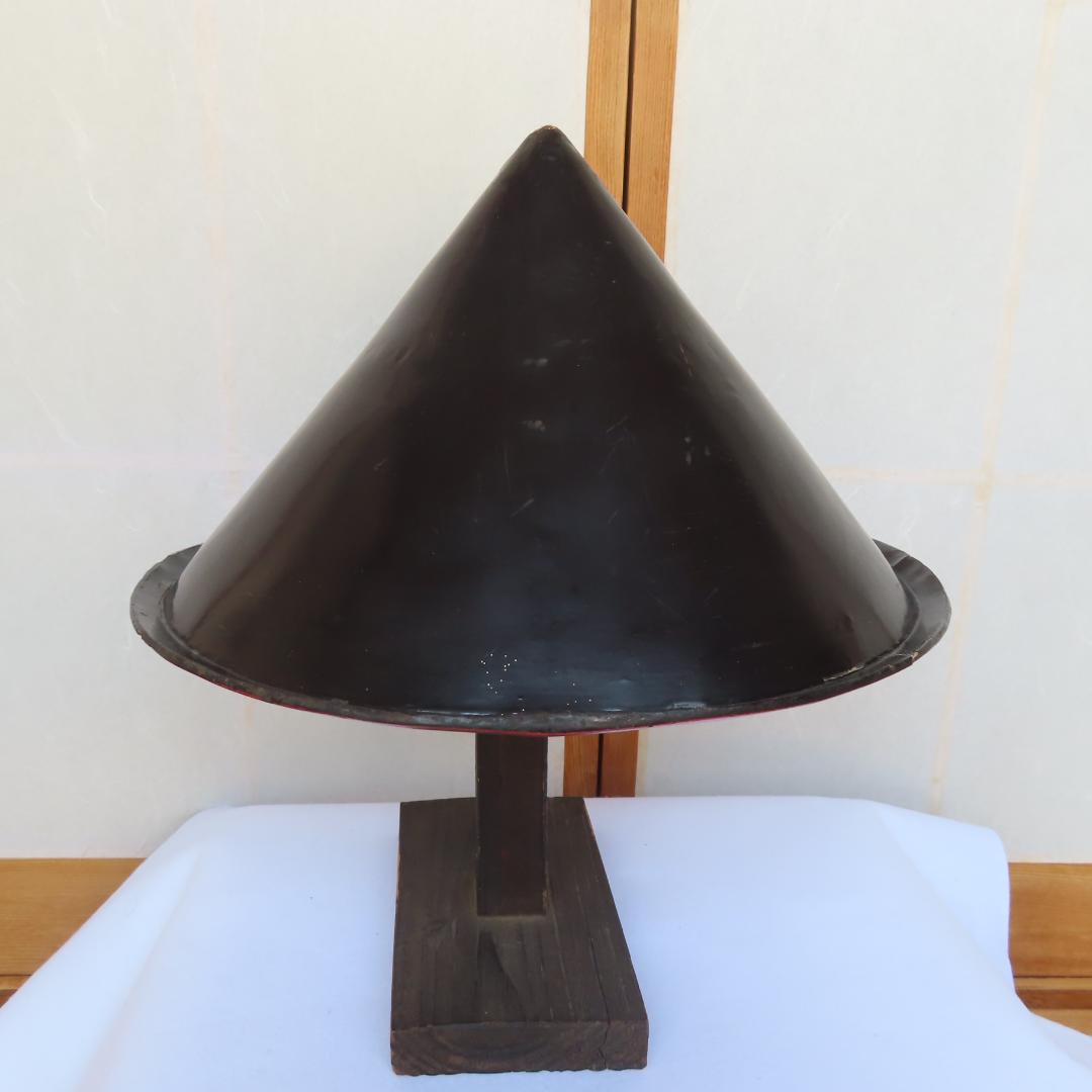 丸に九曜紋陣笠　トンキョ帽