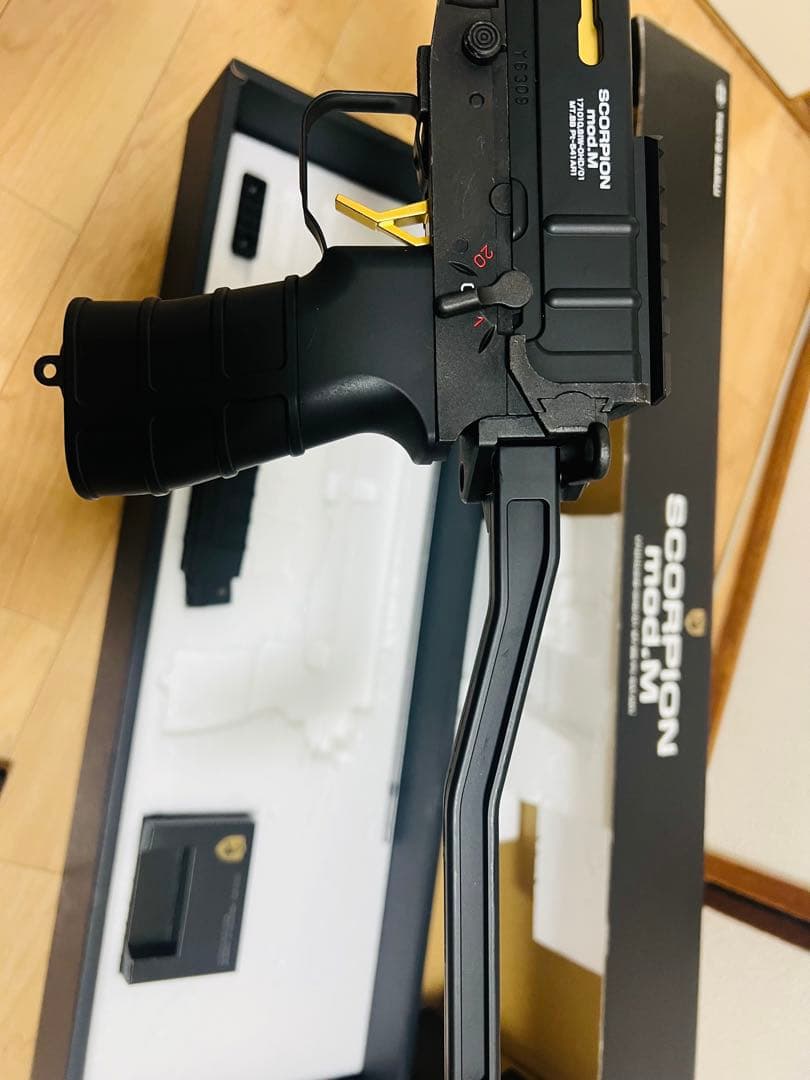 SCORPION mod.M 電動ガン