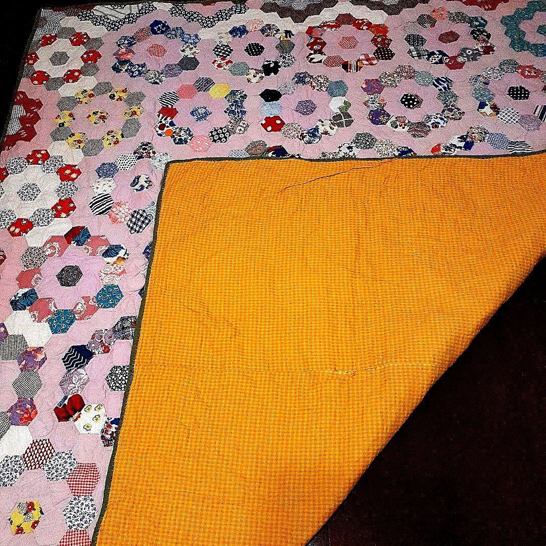 164 ホビー・楽器・アート ⭐超美品！手縫いアンティークキルト 68 A-1