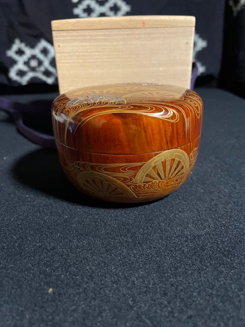 加賀蒔絵 松浦寛子作 恭永監修 螺鈿金蒔絵棗 御所車蒔絵 共箱