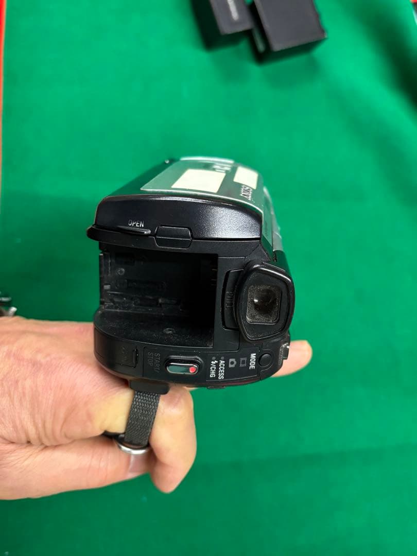 ソニー SONY HANDYCAM HDR-XR500 12x [通電確認済]