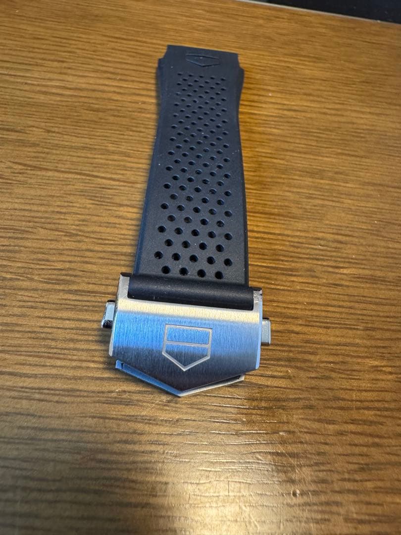 【極美品】タグホイヤーコネクテッドE4用ベルトセット