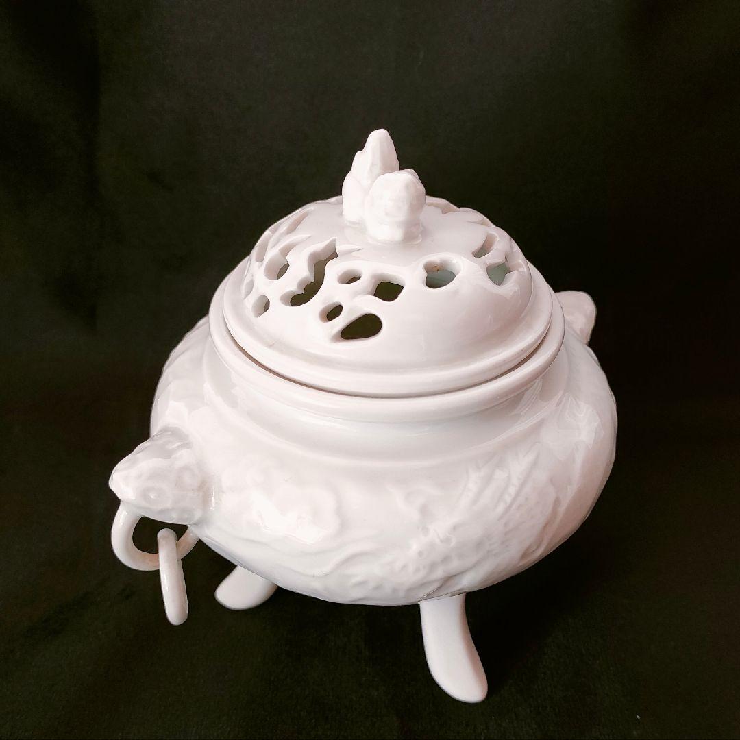 鍋島焼 白磁 獅子摘 雲龍 香炉 大秀窯 有田焼 伊万里 三つ足 - メルカリ