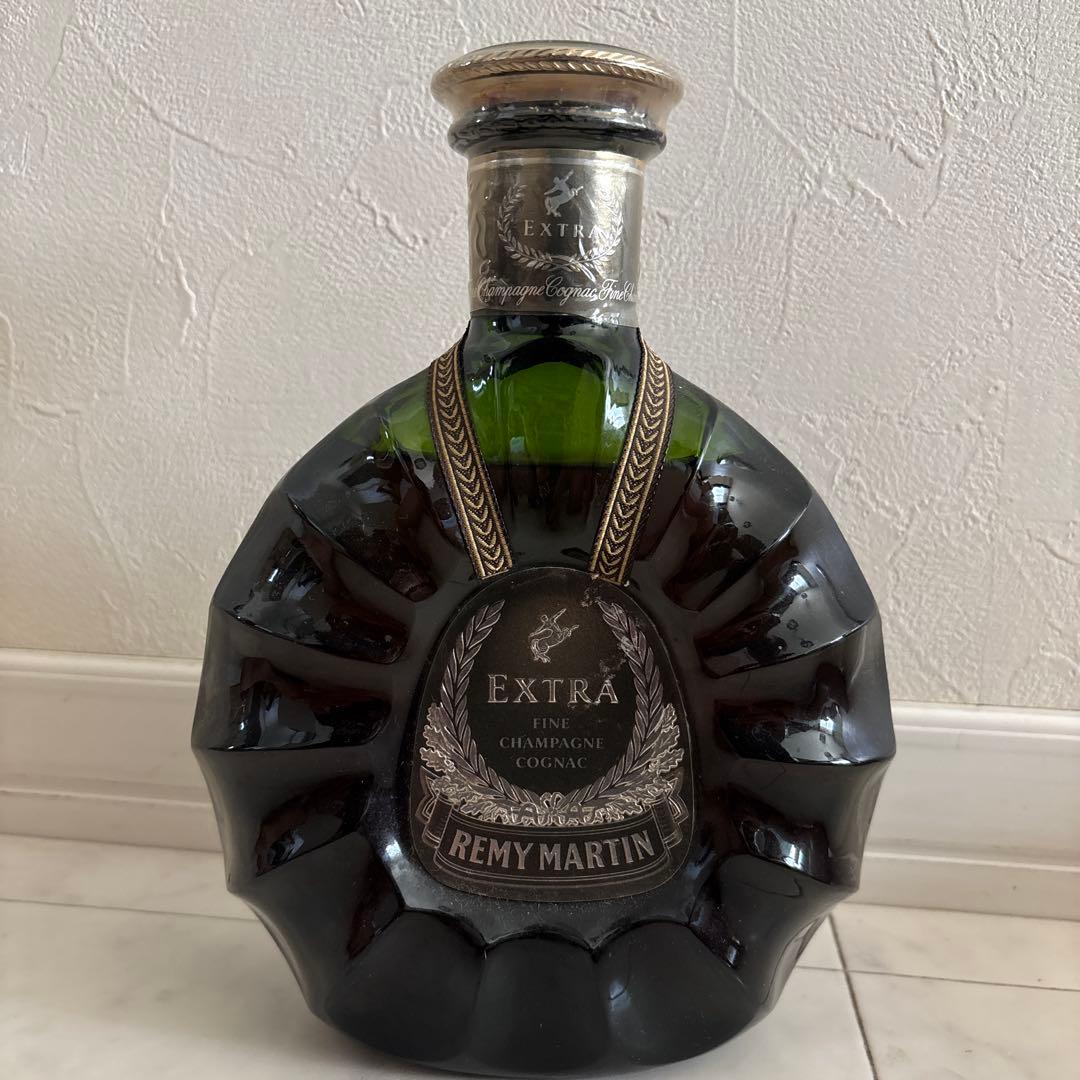 レミーマルタン REMY MARTIN エクストラ 700ml コニャック 楽天市場】レミーマルタン XO 700ml 40度 正規品 箱付 コニャック