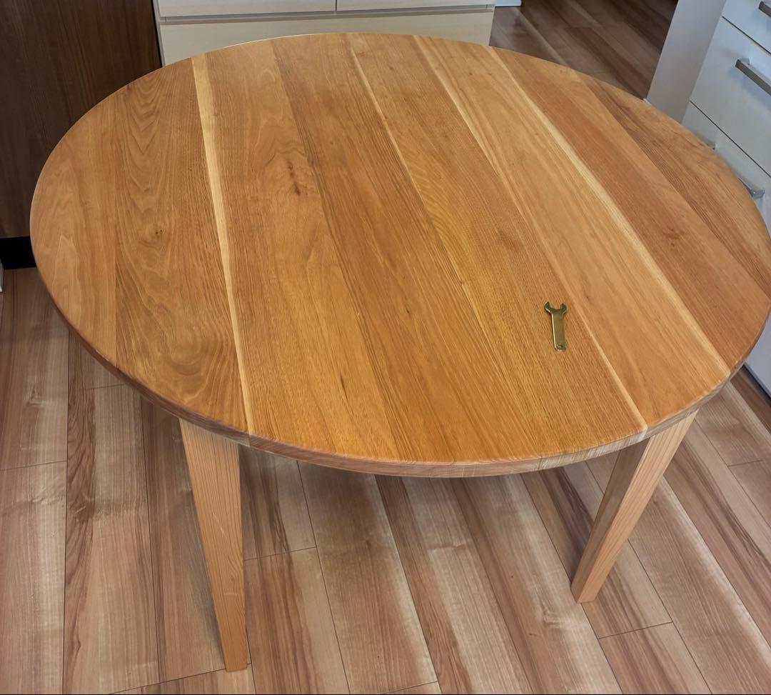 送料込価格！キシル　ダイニンテーブル 100cm くるみ材