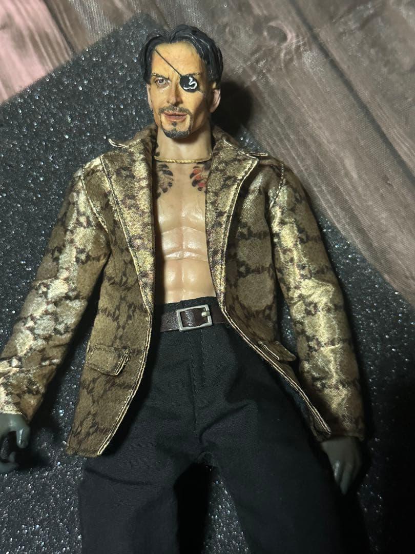 龍が如く 真島吾朗 1/6 12インチ アクションフィギュア 海外製 フィギュア