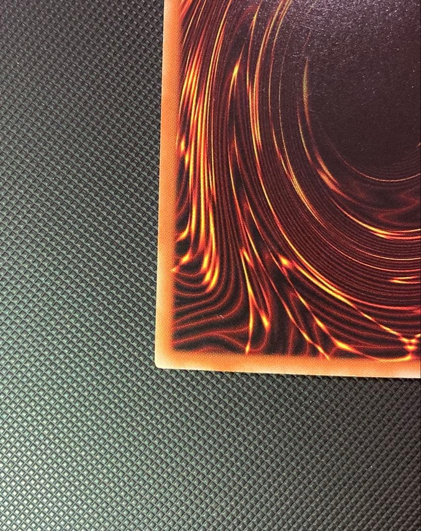 ⭐︎特価⭐︎【美品】遊戯王 青眼の白龍 ホロパラ