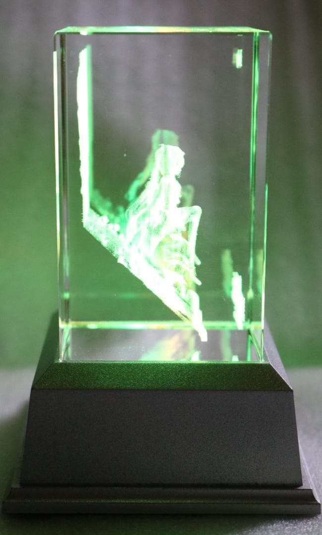 d❓❓Summer Pockets❓❓ 神山識 3Dクリスタル - メルカリ