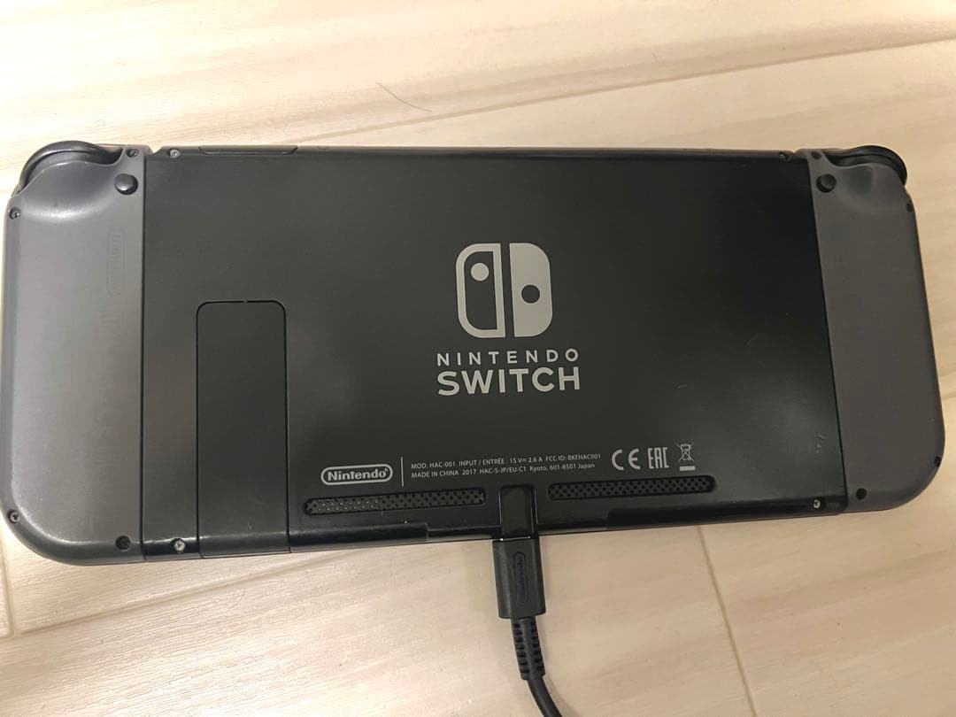 Nintendo Switch 付属品完備 中古 グレー