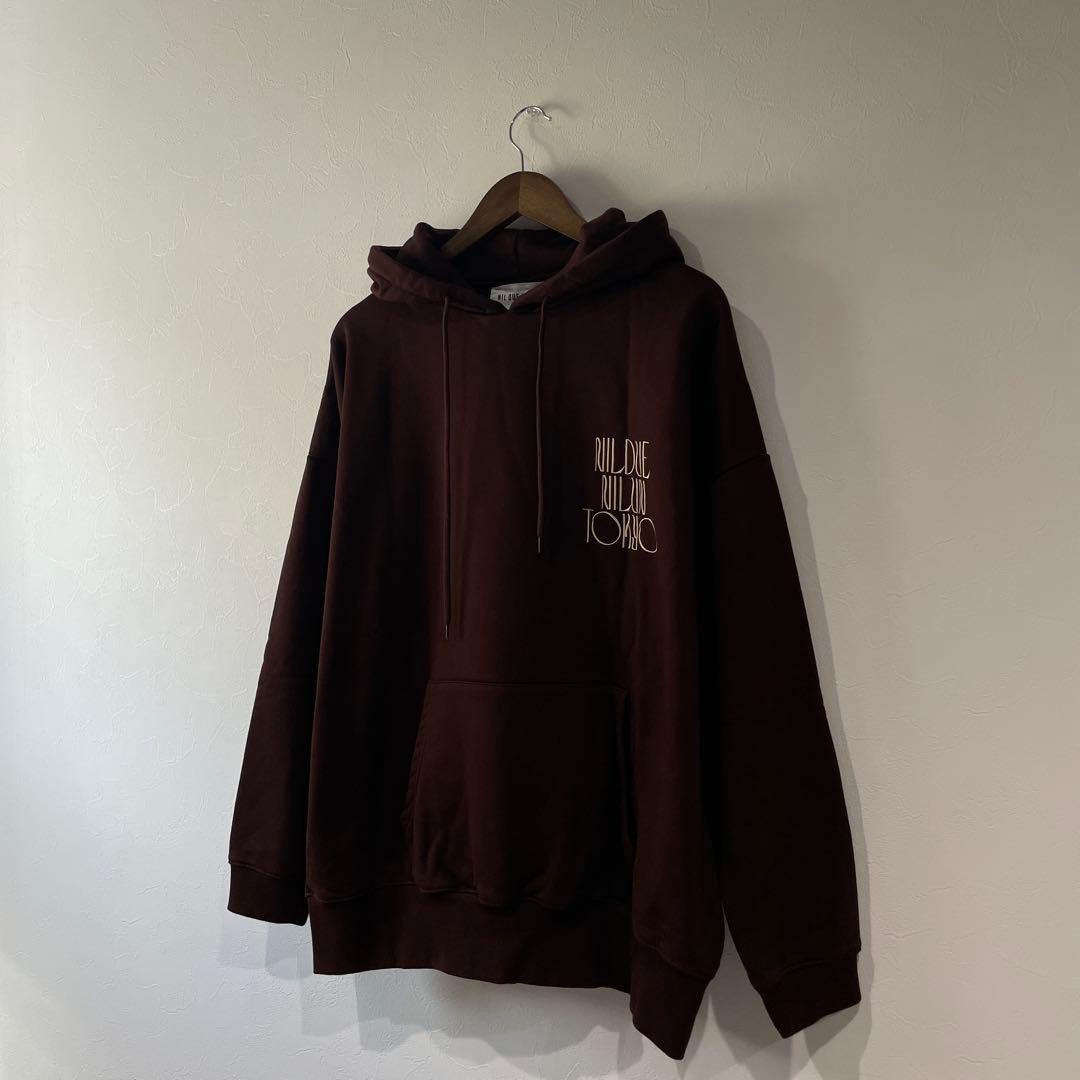 NIL DUE/NIL UN TOKYO パーカー