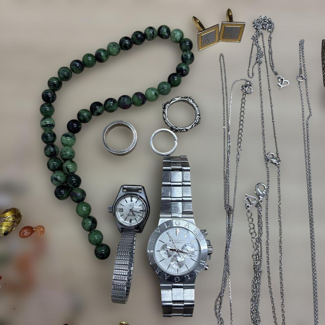 遺品整理　アクセサリー　ネックレス　イヤリング　ブレスレット