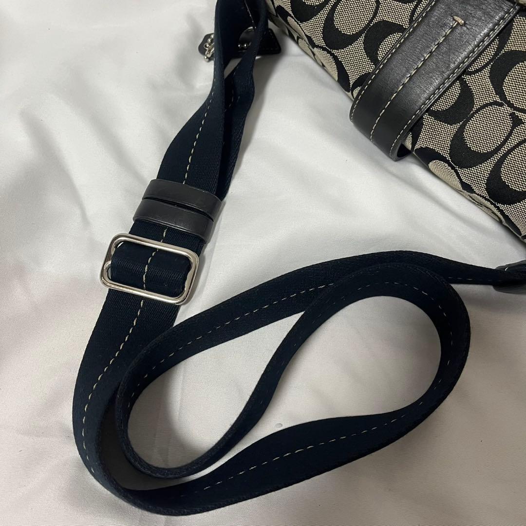 ✨極美品✨　coach ショルダーバッグ　バッグ　キャンバス　シグネチャー