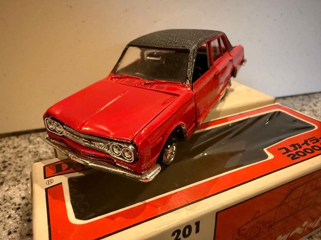 ダイヤペット ヨネザワ No201 スカイライン 2000 GT-R