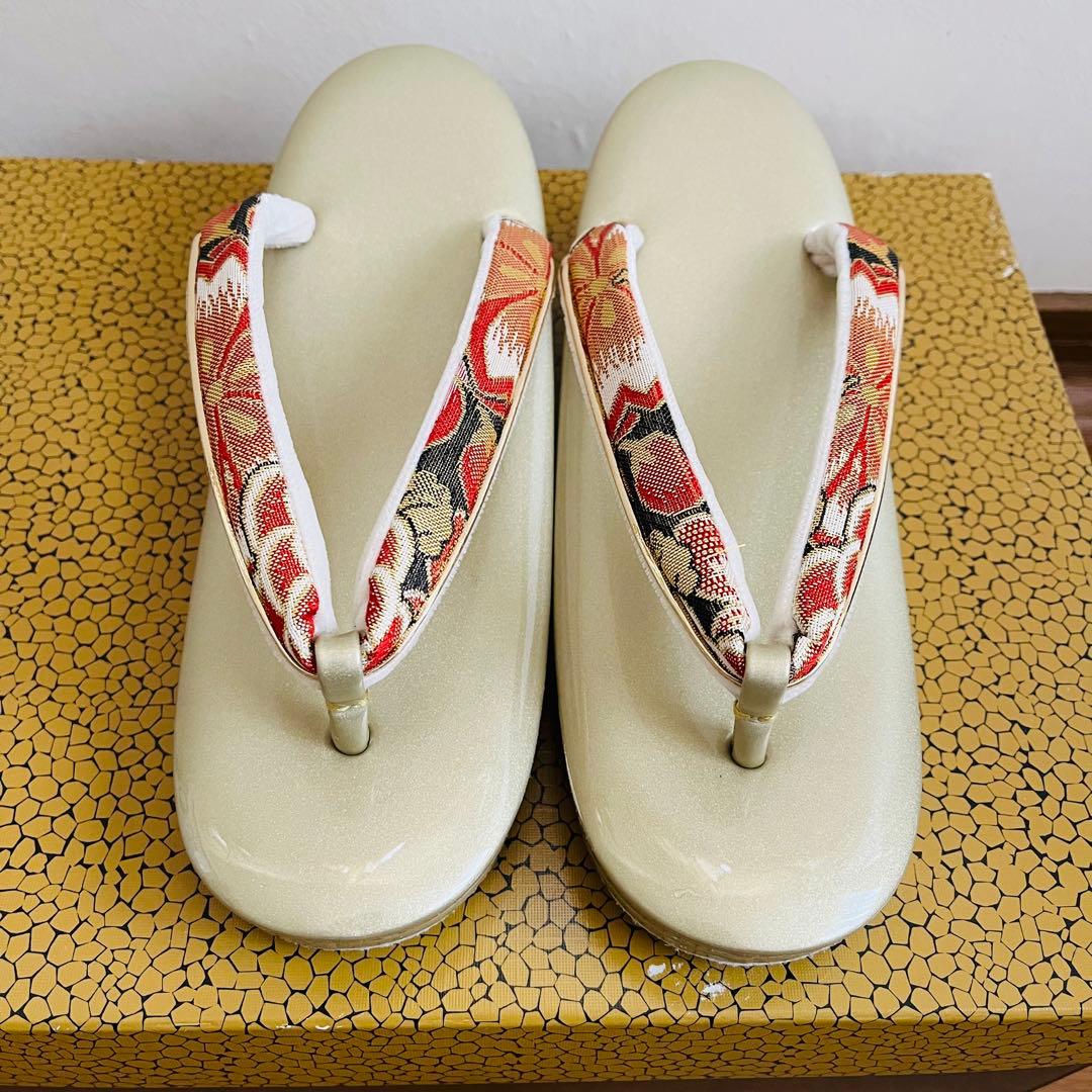 【美品】振袖用バッグ　草履　成人式　振袖　西陣織　正絹　Mサイズ