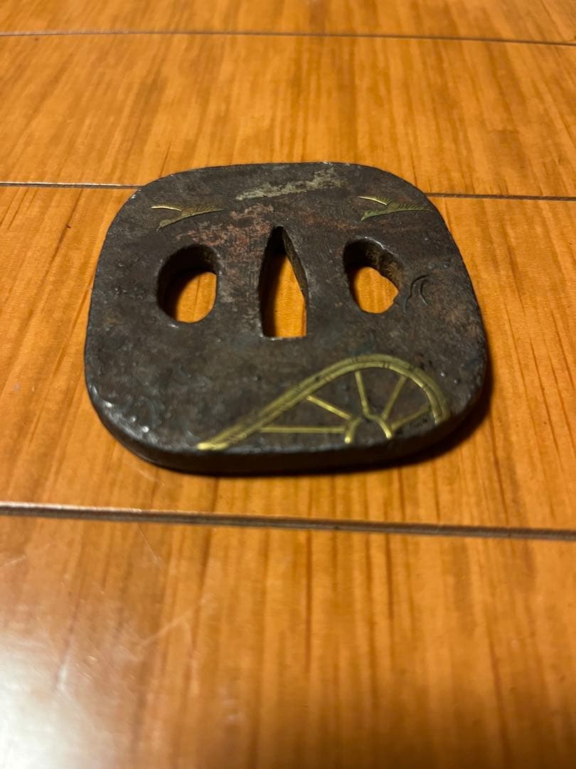 金属製 鍔 二羽の鳥 車輪デザイン