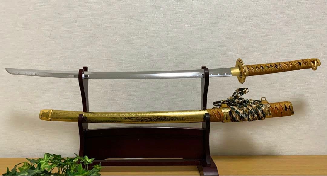 【特選模造刀/金彩黄金拵】日本刀 太刀 とんでもなく美しい拵 儀礼 儀式 威光