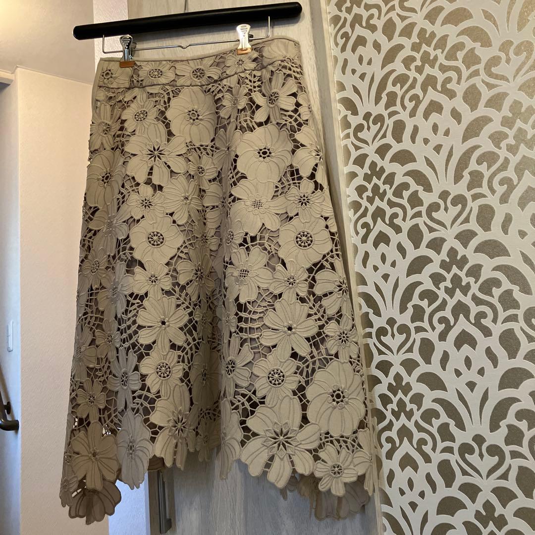 AMACA❣️アマカカットワークスカート 38サイズ❣️ページュ❣️百貨店購入品