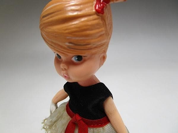 a0127-42女の子 少女 人形 フィギュア ヴィンテージ レトロ　当時物