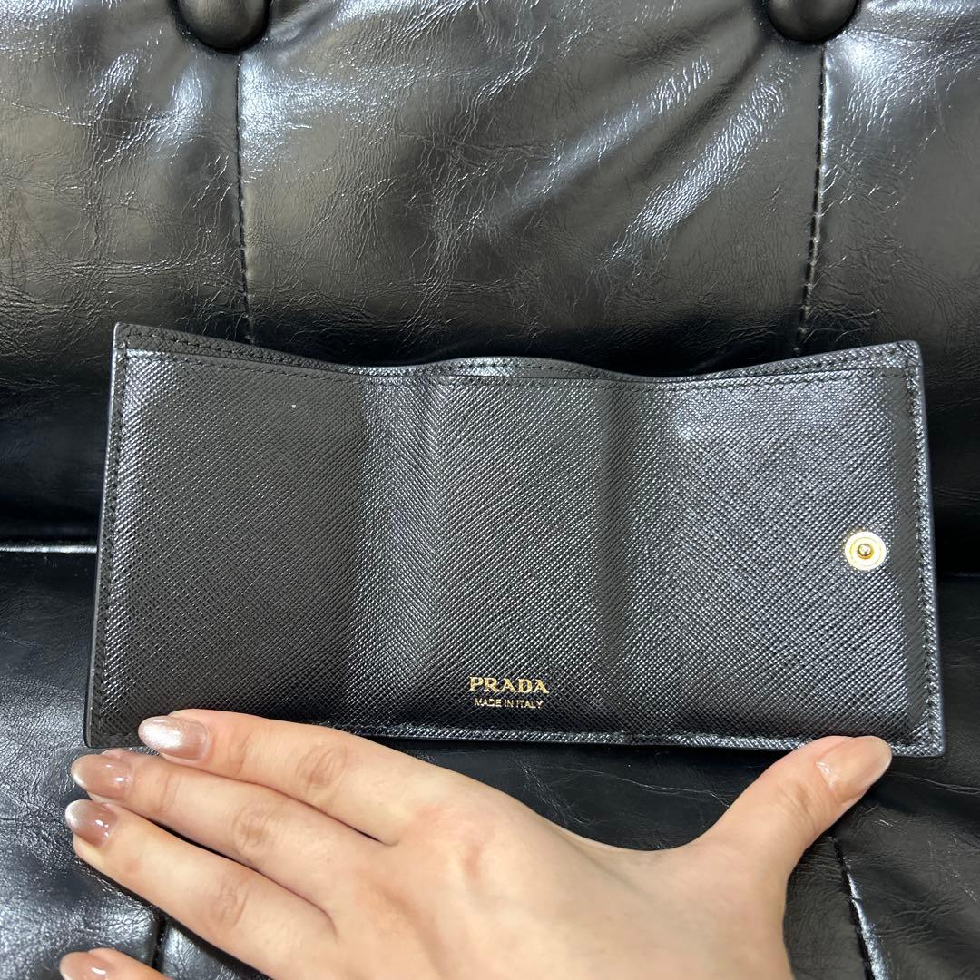 PRADA プラダ サフィアーノ ゴールド三角バッジ 財布 ブラック