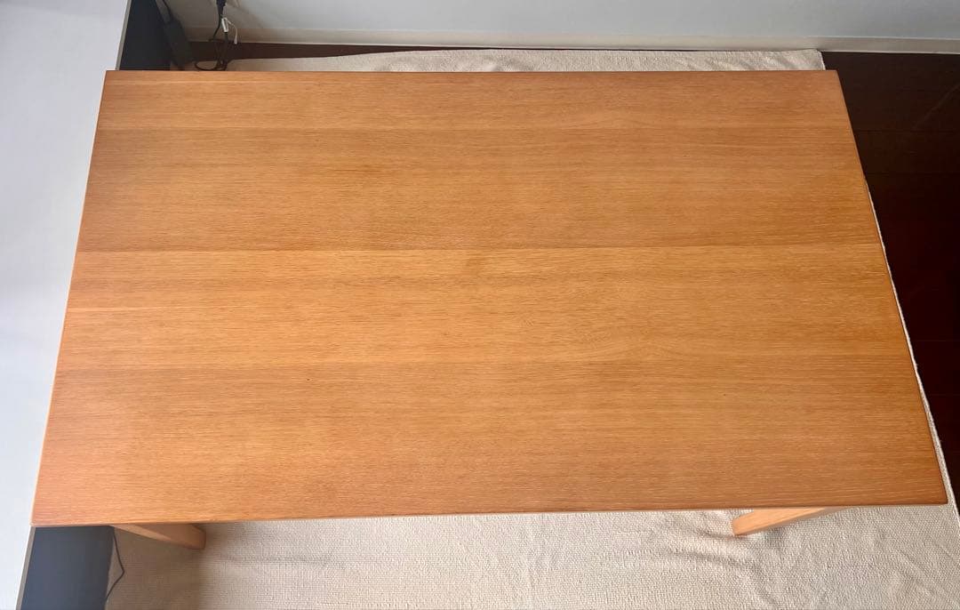 (株)シギヤマ家具工業　長方形ダイニングテーブル