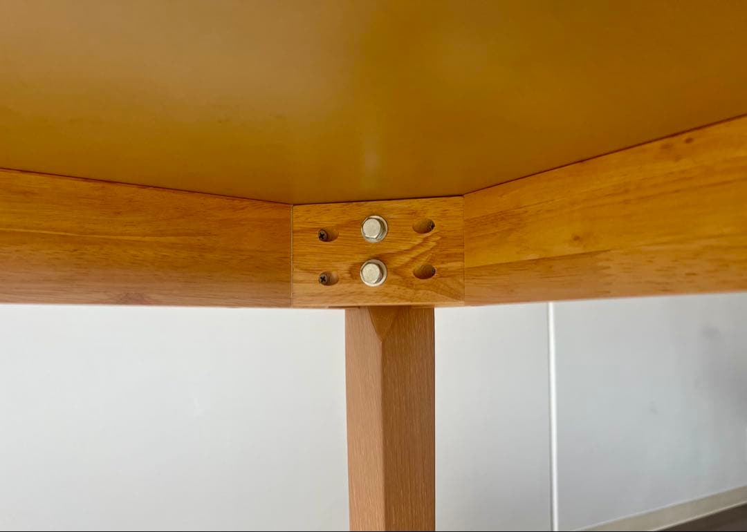 (株)シギヤマ家具工業　長方形ダイニングテーブル