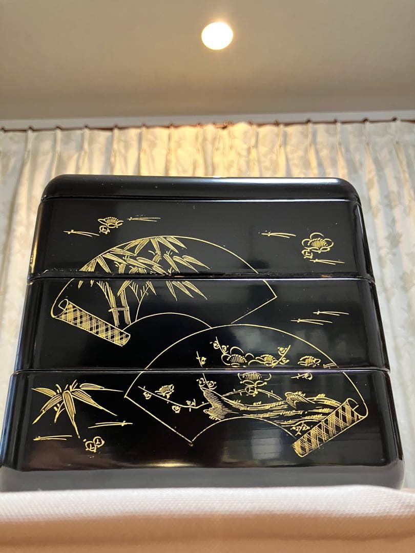 お重箱　三段　漆器　70年以上前の物　　伝統工芸