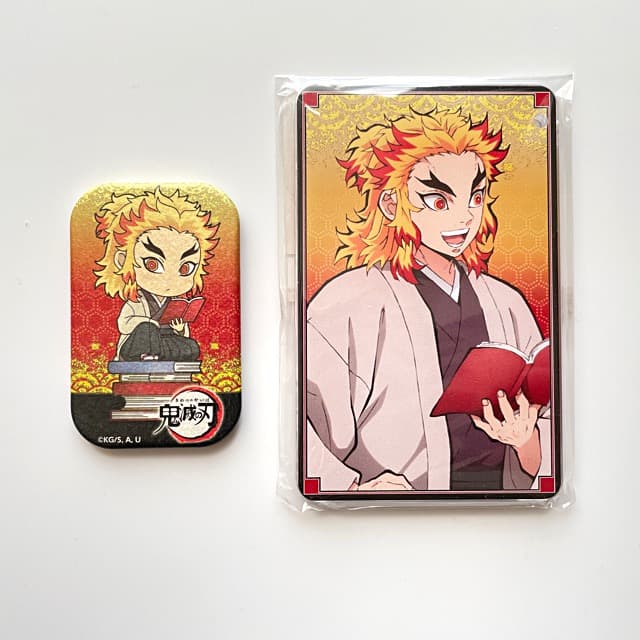 鬼滅の刃 煉獄杏寿郎 スライドカードケース＆缶バッジ TSUTAYA限定