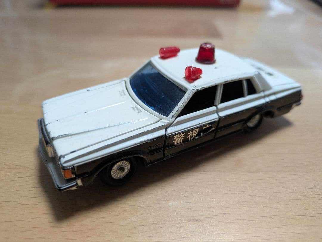 ヴィギナークラウンミニカー