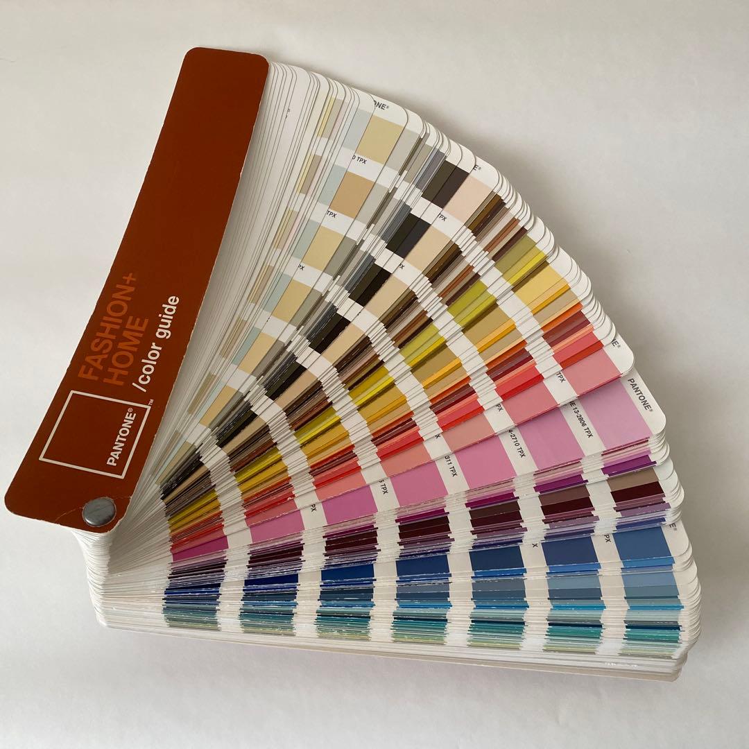 PANTONE FASHION＋HOME / color guide