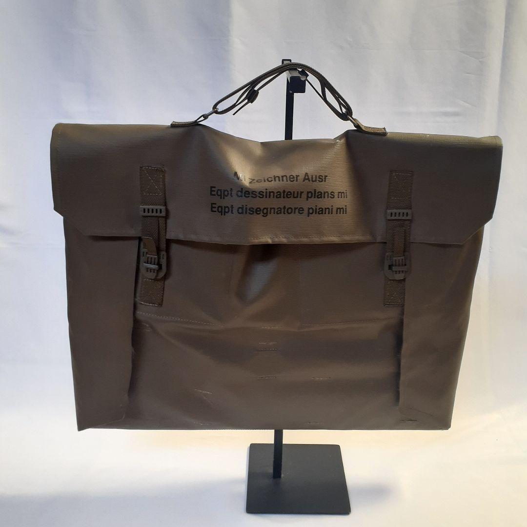 スイス軍　製図士装備バッグ　ミリタリーバッグ