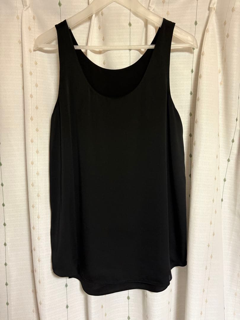 loin. シルクノースリーブ 38 ロワン タンクトップ　井川遥　ブラック