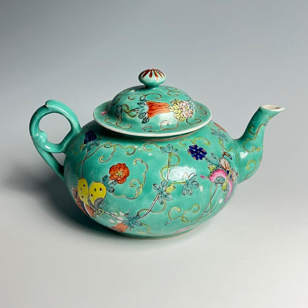 緑釉粉彩瓜果蝶紋水注 大清光緒年製 款 中国古玩 美術 唐物 A560