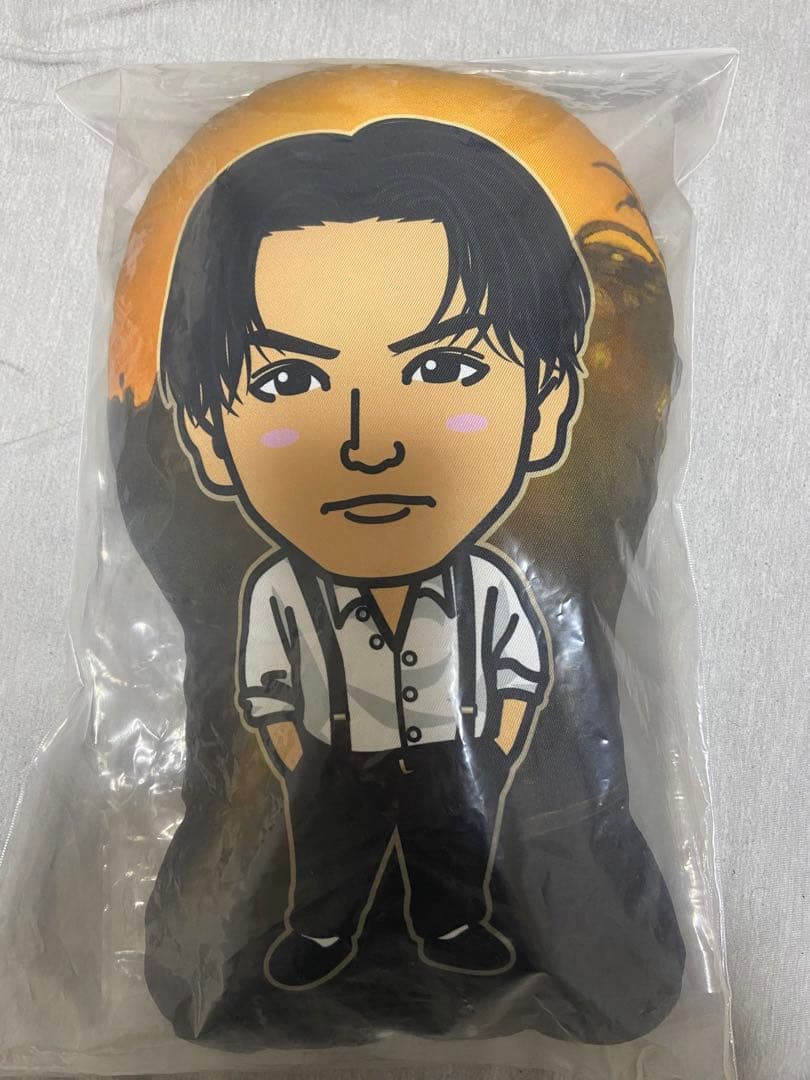 川村壱馬 クッション ショップ SINCERE 川村壱馬 シンシア 白シャツ