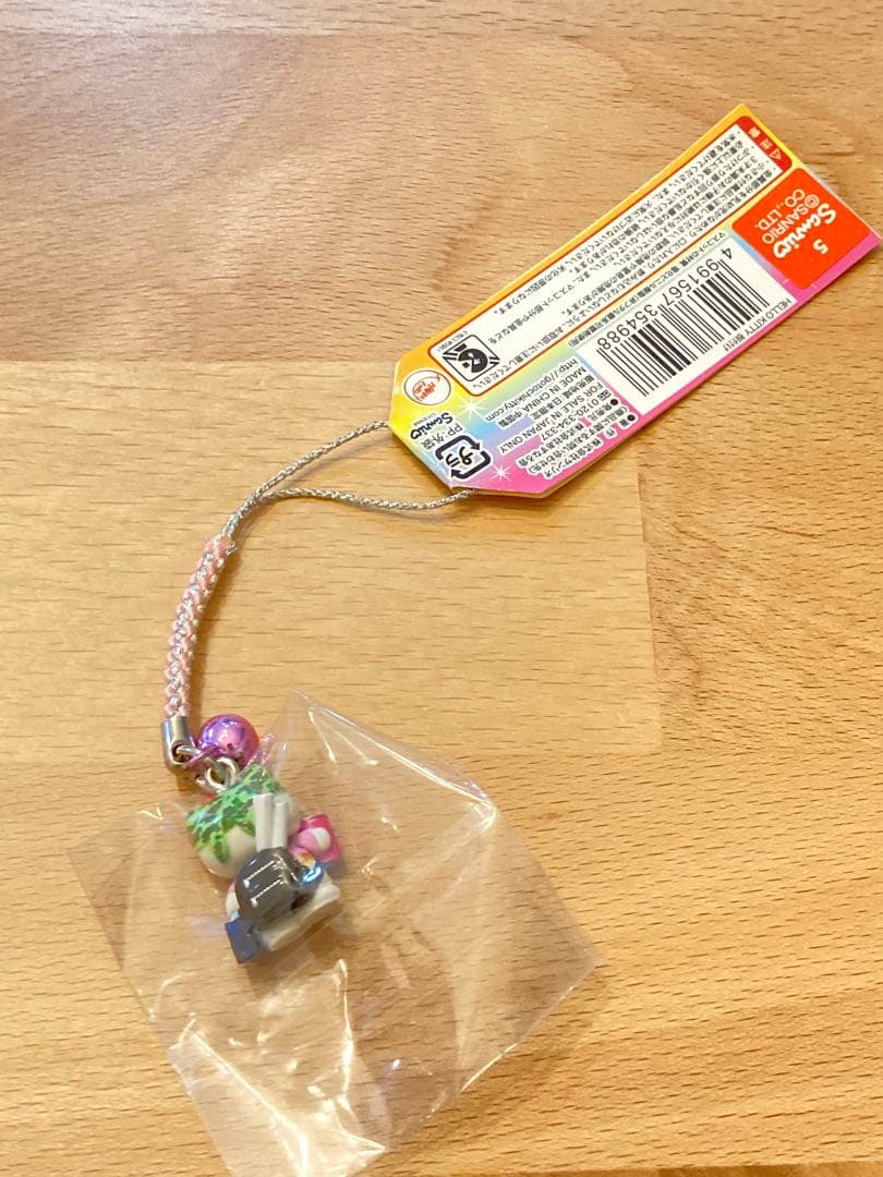 ご当地キティ　東京限定　秋葉原ヲタバージョン　根付け