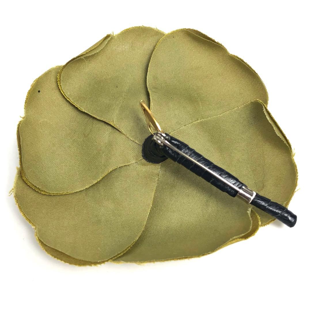 CHANEL シャネル カメリア ブローチ コサージュ カーキ系カラー コメあり